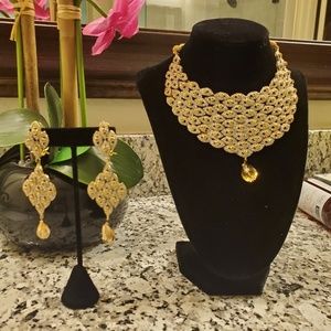 Formal jewelry